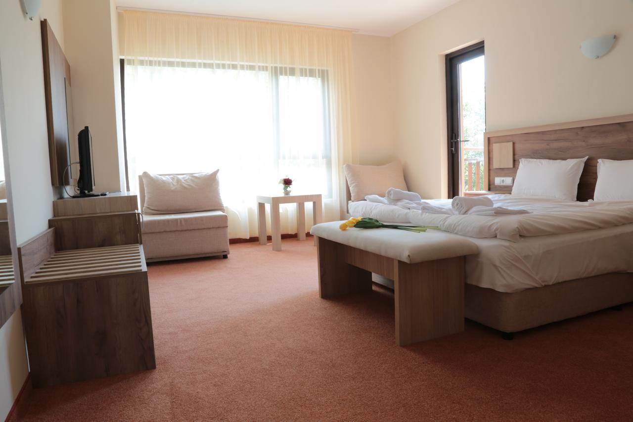 Sveti Nikola Family Hotel Sapareva Banya Luaran gambar