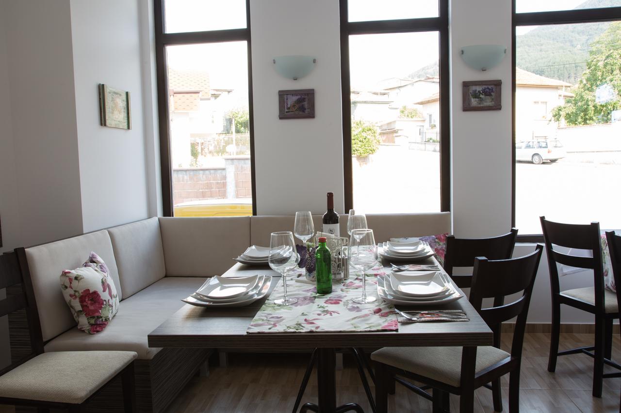 Sveti Nikola Family Hotel Sapareva Banya Luaran gambar